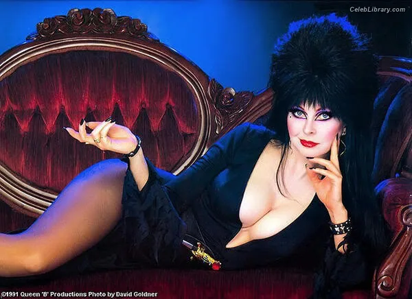 Cassandra Peterson photo 4 of 103