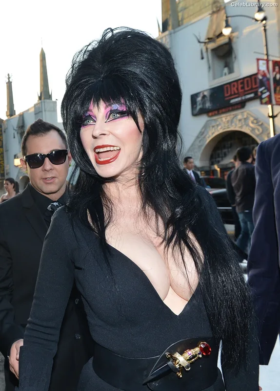 Cassandra Peterson photo 10 of 103