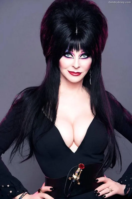 Cassandra Peterson photo 9 of 103