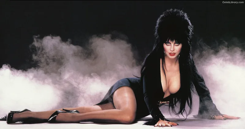 Cassandra Peterson photo 15 of 103