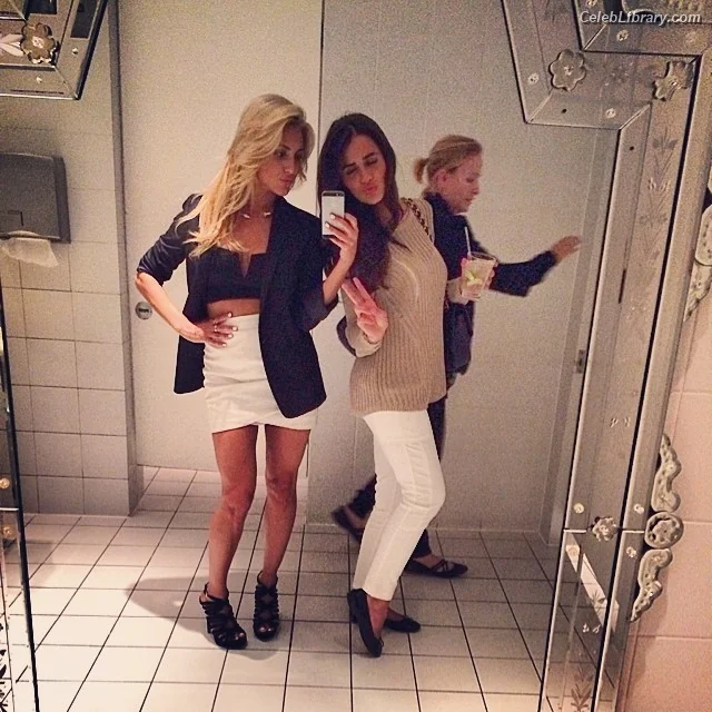 Cassie Scerbo photo 14 of 99