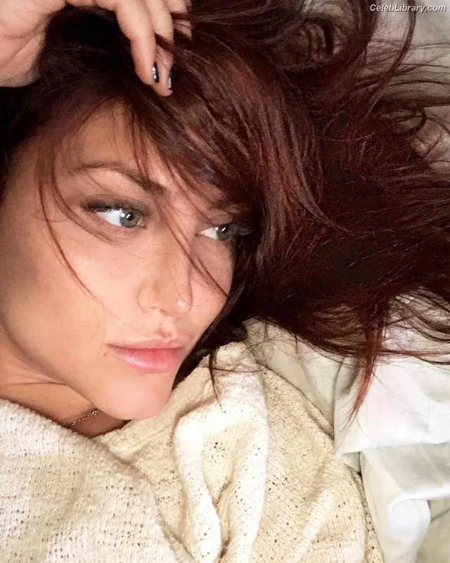 Cassie Scerbo photo 24 of 100