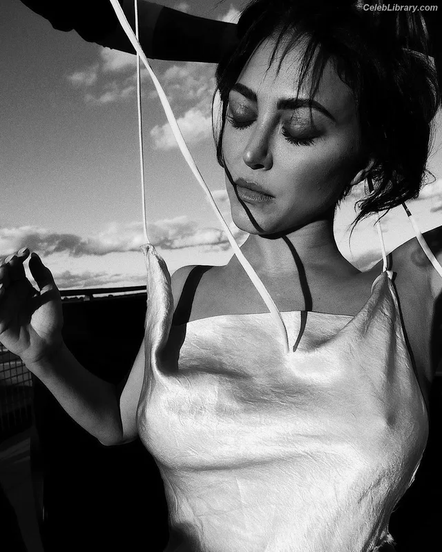 Cassie Scerbo photo 9 of 100