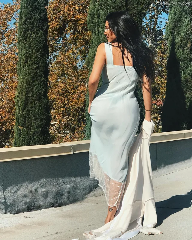 Cassie Scerbo photo 18 of 100