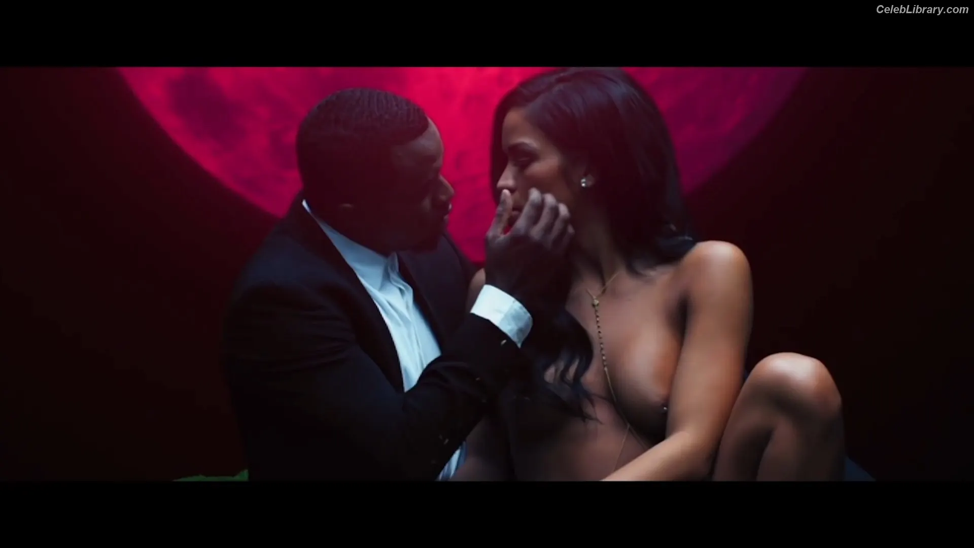 Cassie Ventura photo 18 of 118