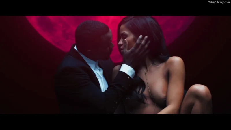 Cassie Ventura photo 16 of 118