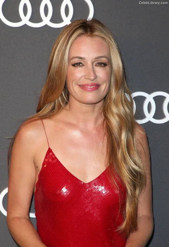 Cat Deeley photo 2 of 38