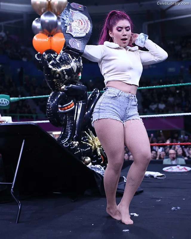 Catalina Garcia photo 15 of 216