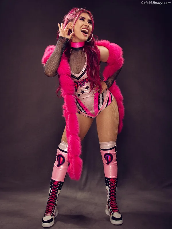 Catalina Garcia photo 3 of 216