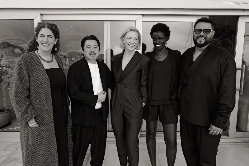 Cate Blanchett photo 5 of 334
