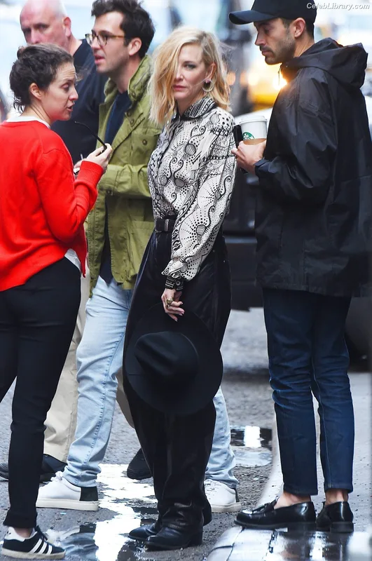Cate Blanchett photo 9 of 334