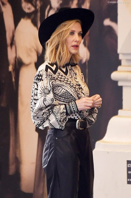 Cate Blanchett photo 6 of 334