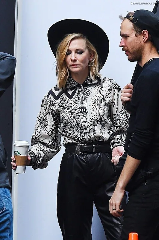 Cate Blanchett photo 7 of 334