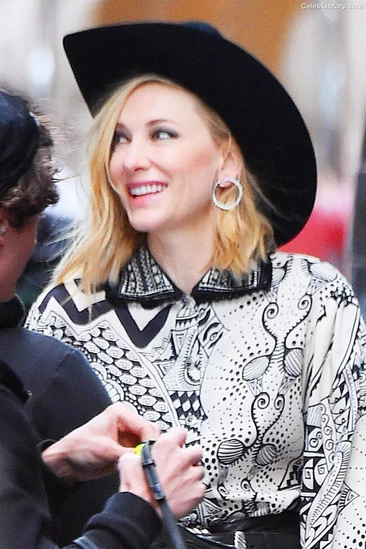 Cate Blanchett photo 11 of 334
