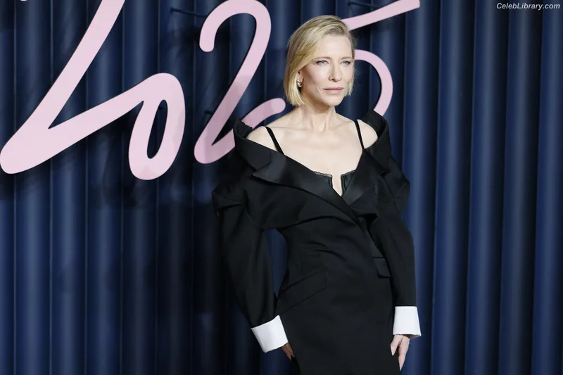 Cate Blanchett photo 12 of 334