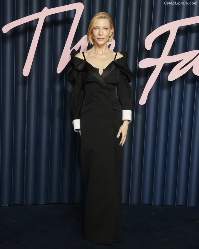 Cate Blanchett photo 15 of 334