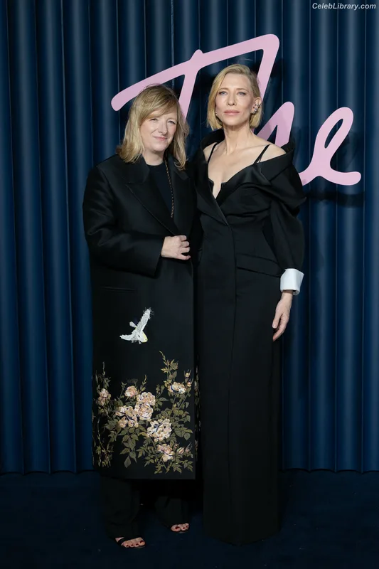 Cate Blanchett photo 2 of 334