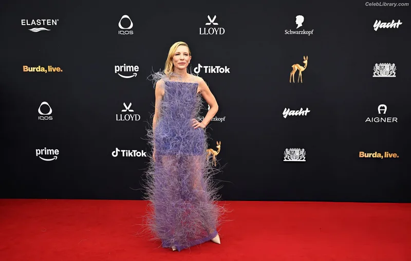Cate Blanchett photo 19 of 334