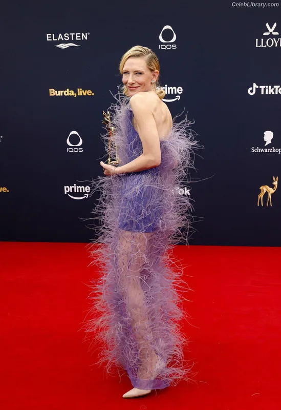 Cate Blanchett photo 21 of 334