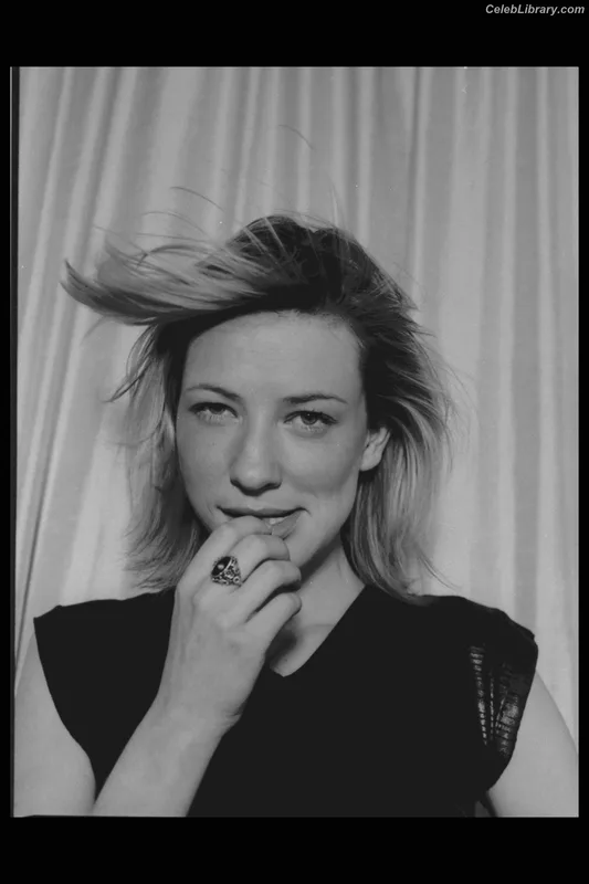 Cate Blanchett photo 23 of 334
