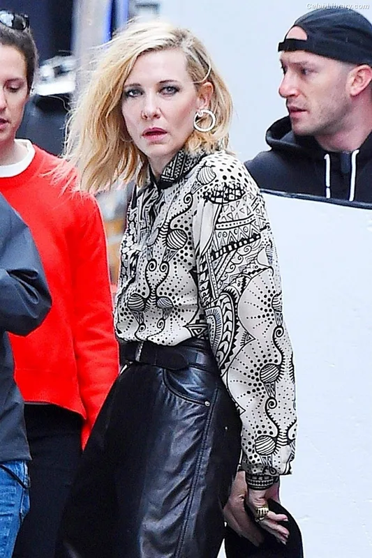 Cate Blanchett photo 12 of 334