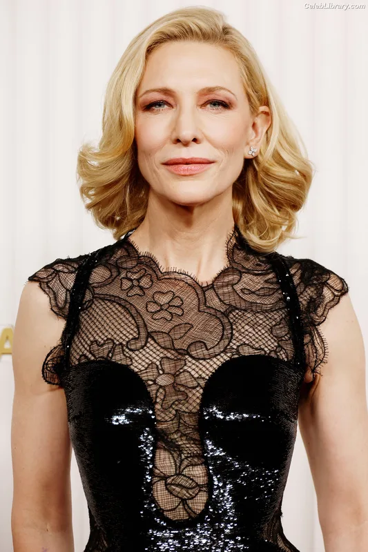 Cate Blanchett photo 18 of 334