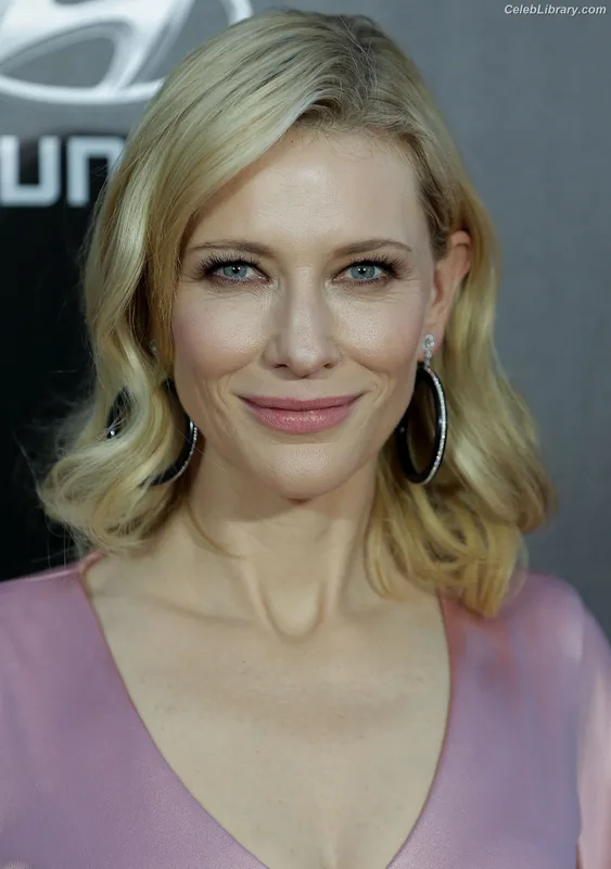 Cate Blanchett photo 8 of 334