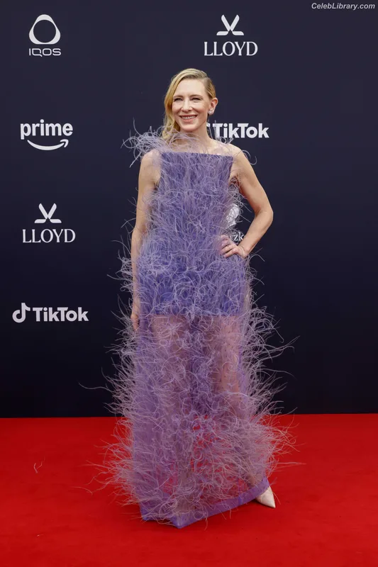 Cate Blanchett photo 15 of 334