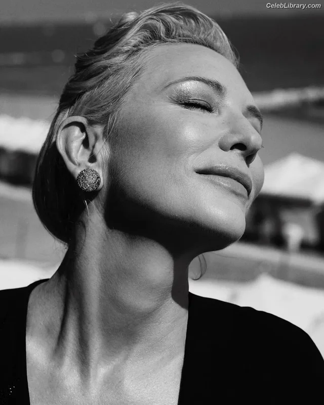 Cate Blanchett photo 10 of 334