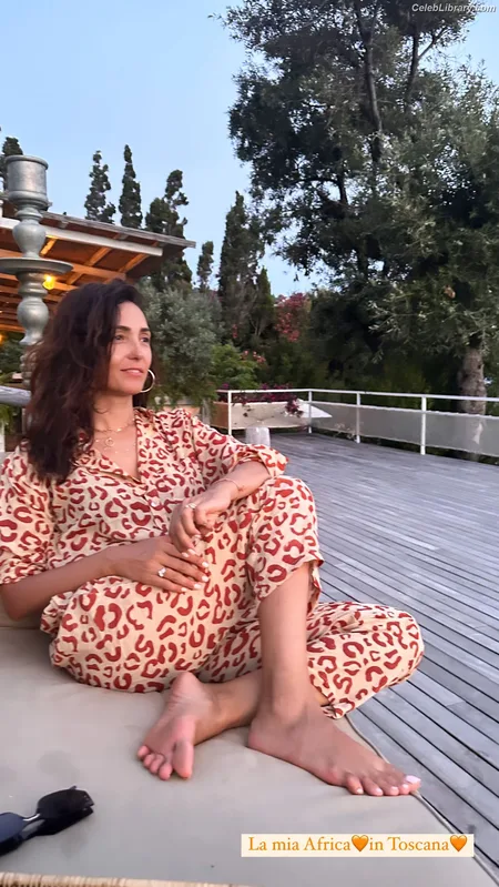Caterina Balivo photo 6 of 31