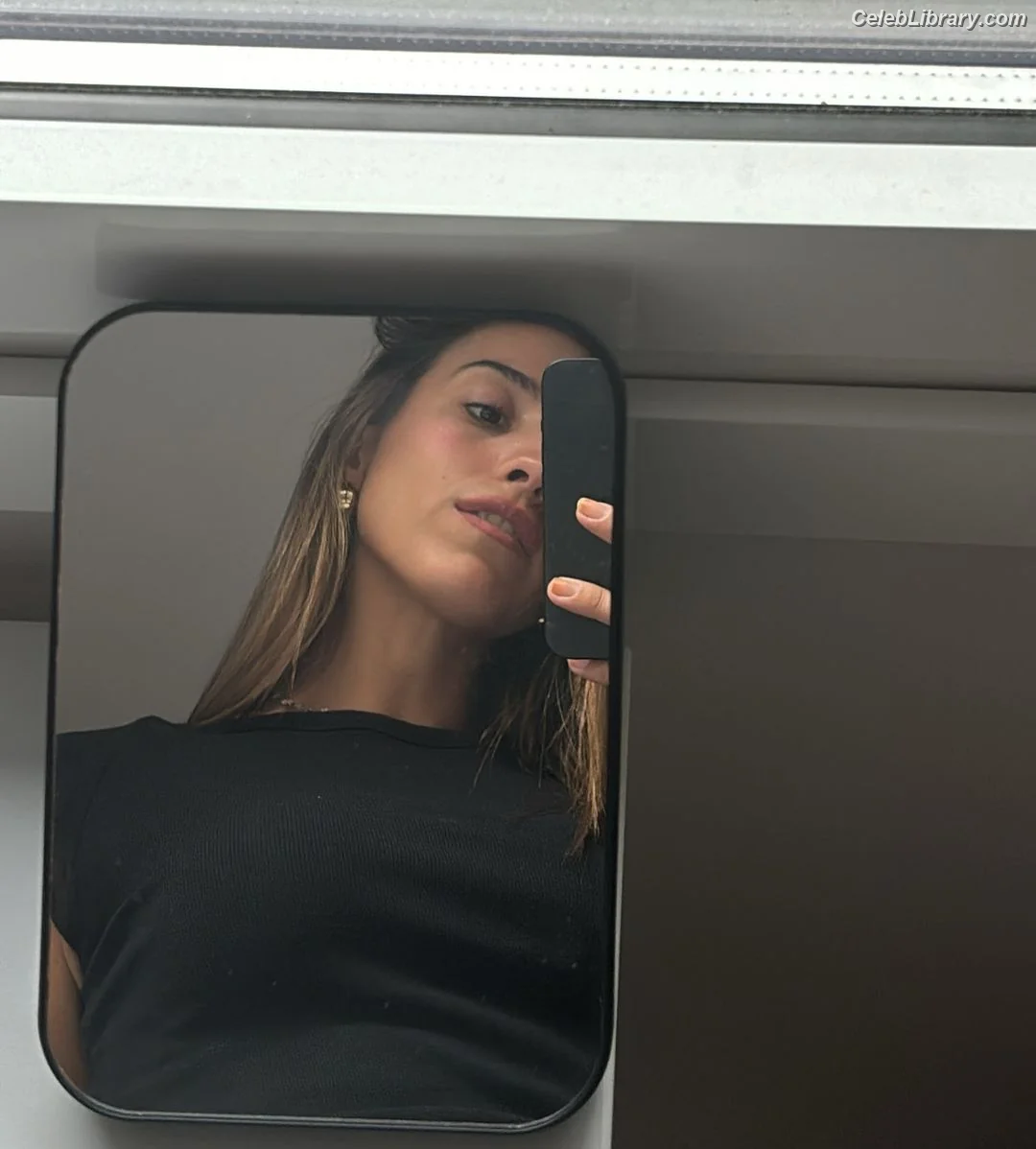 Caterina Benedetti photo 13 of 133