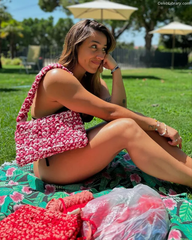 Caterina Benedetti photo 19 of 134