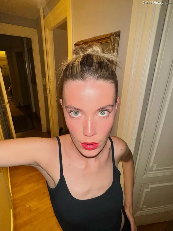 Caterina de Angelis photo 11 of 34