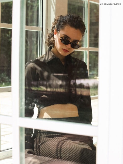 Caterina Ferioli photo 2 of 104