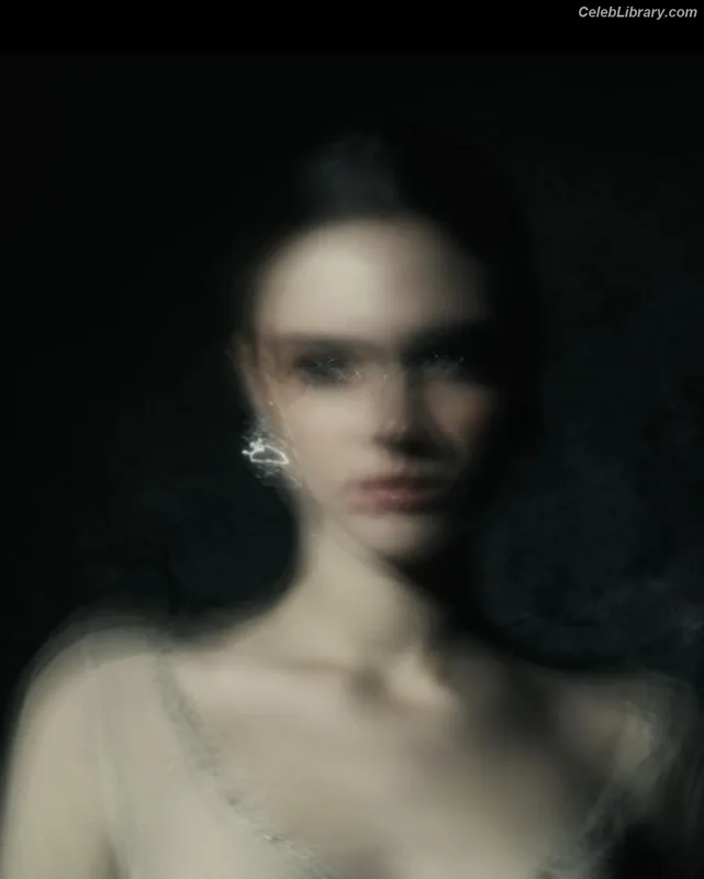 Caterina Ferioli photo 5 of 104