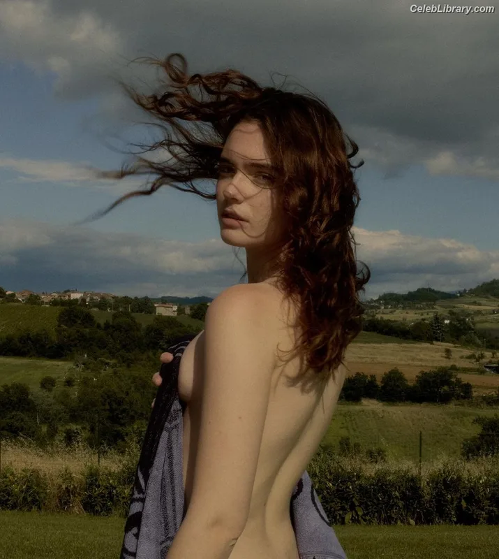 Caterina Ferioli photo 20 of 104