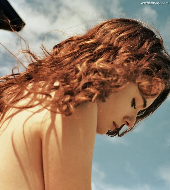Caterina Ferioli photo 21 of 104
