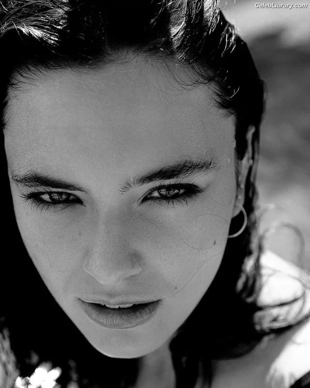 Caterina Ferioli photo 23 of 104
