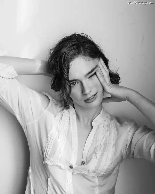 Caterina Ferioli photo 16 of 104