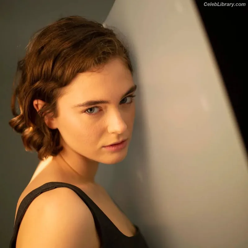Caterina Ferioli photo 5 of 104