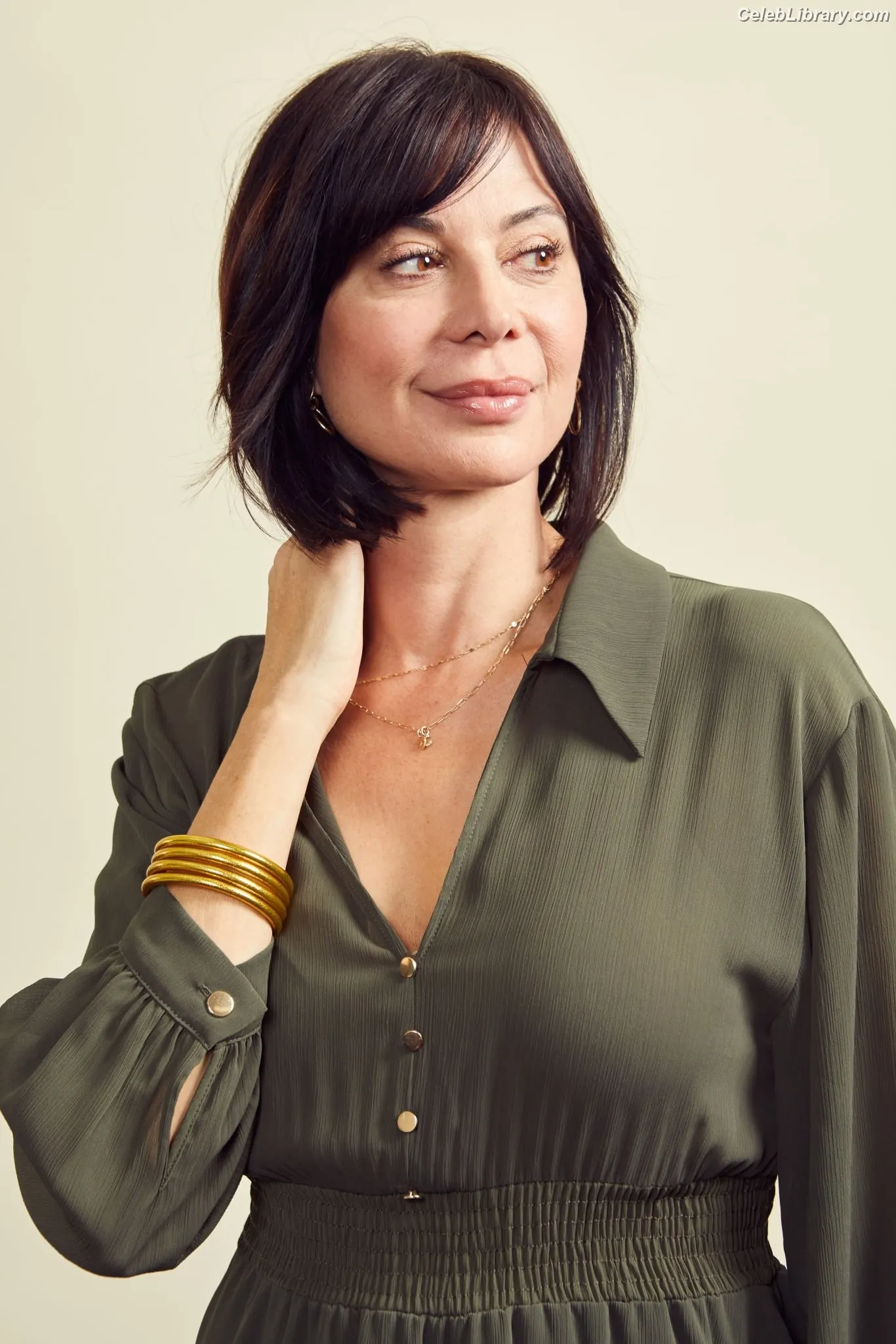 Catherine Bell photo 11 of 179