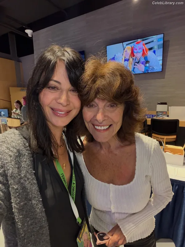 Catherine Bell photo 17 of 179
