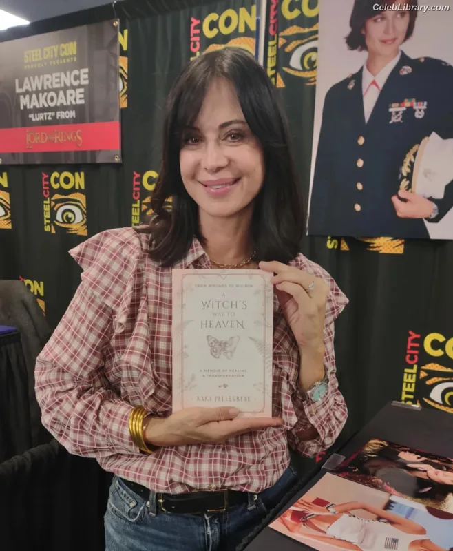 Catherine Bell photo 9 of 179