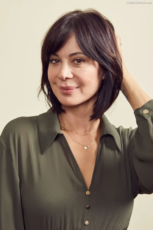 Catherine Bell photo 24 of 179