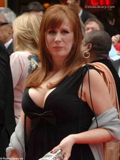 Catherine Tate photo 7 of 14