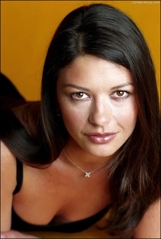 Catherine Zeta Jones photo 1 of 87