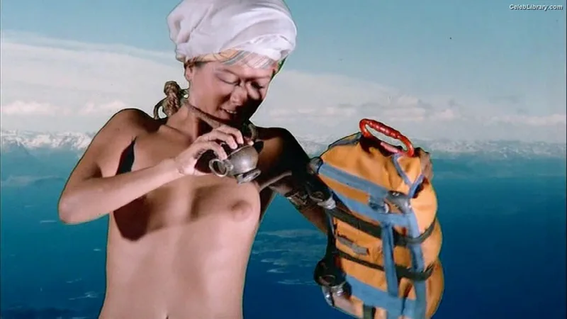 Catherine Zeta Jones photo 2 of 87