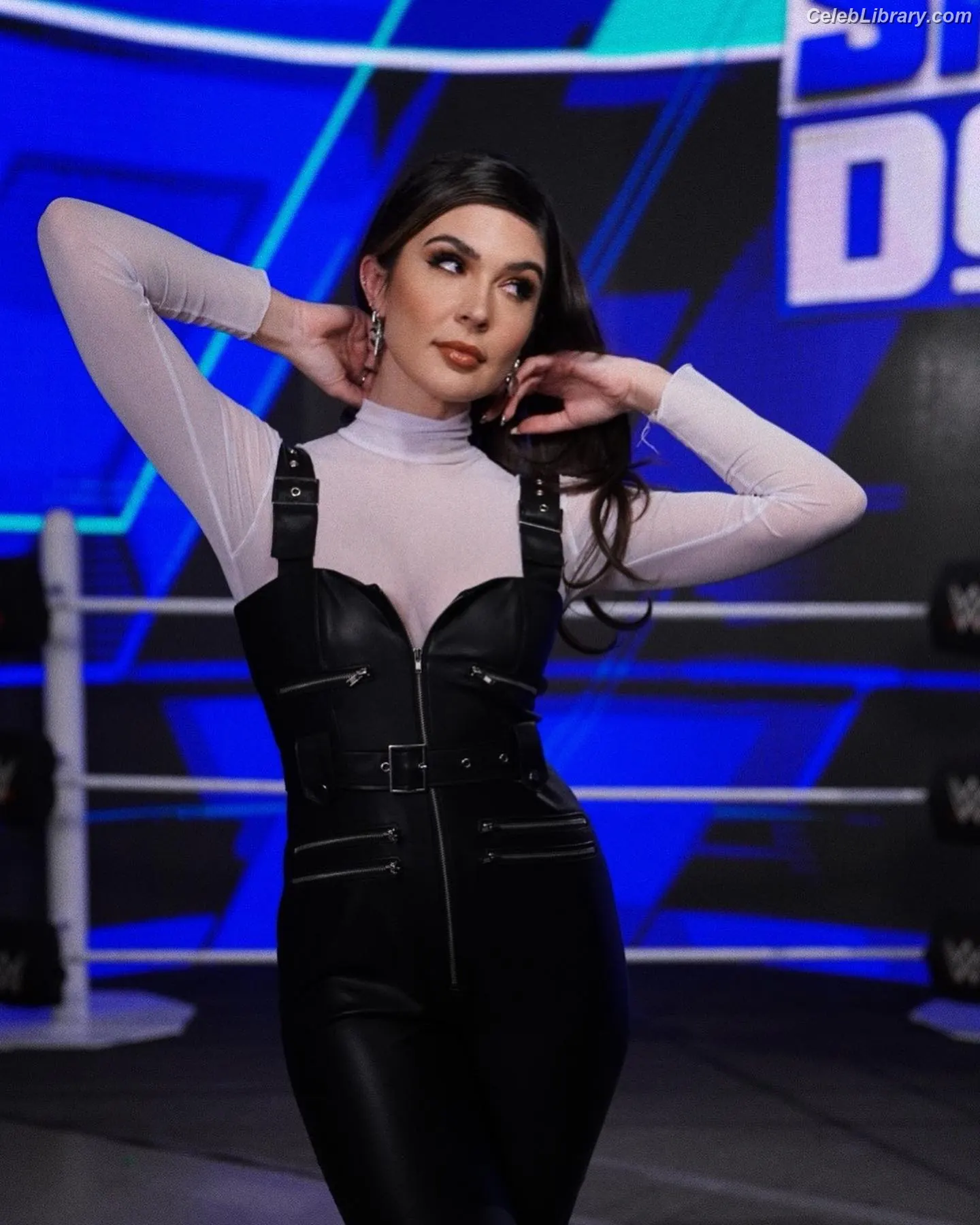 Cathy Kelley photo 14 of 1410
