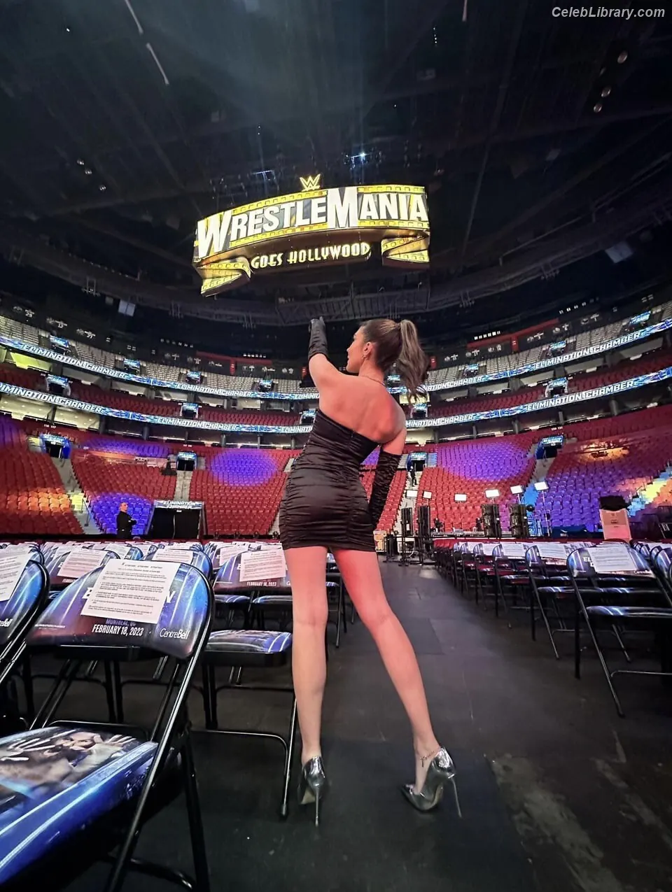 Cathy Kelley photo 14 of 1410
