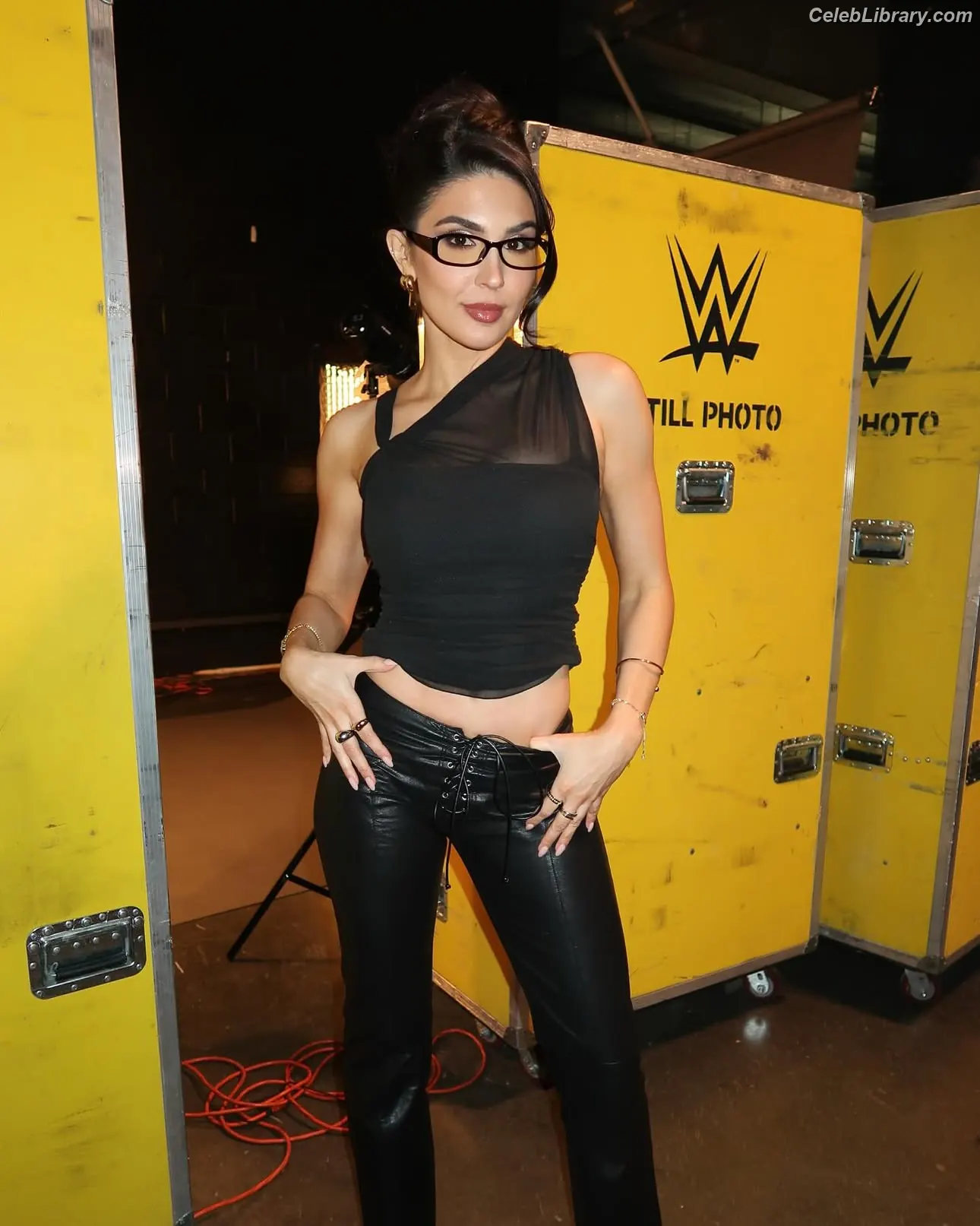 Cathy Kelley photo 11 of 1410